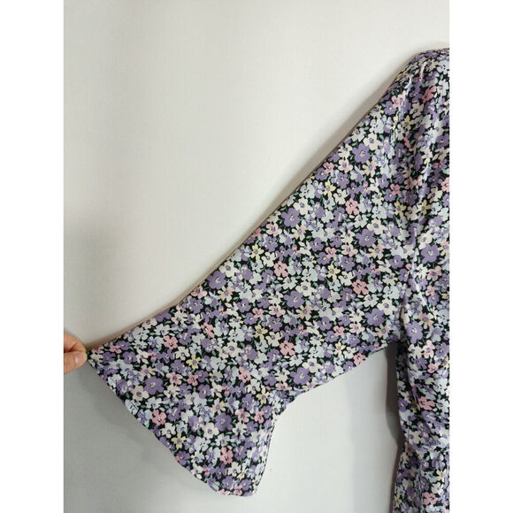 Nasty Gal Lilac Disty Floral‎ Peplum Bell Sleeve  
Top Women's 18 Boho Babydoll - Picture 5 of 11